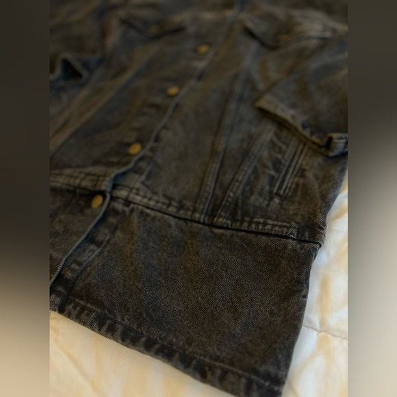 RARE VTG Made In The USA Levi’s Denim Long Trucker Jacket Coat Corduroy Collar - Picture 6 of 15